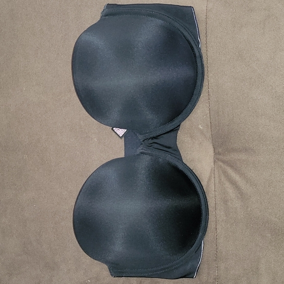 Victoria's Secret 34DD bra - Picture 1 of 3